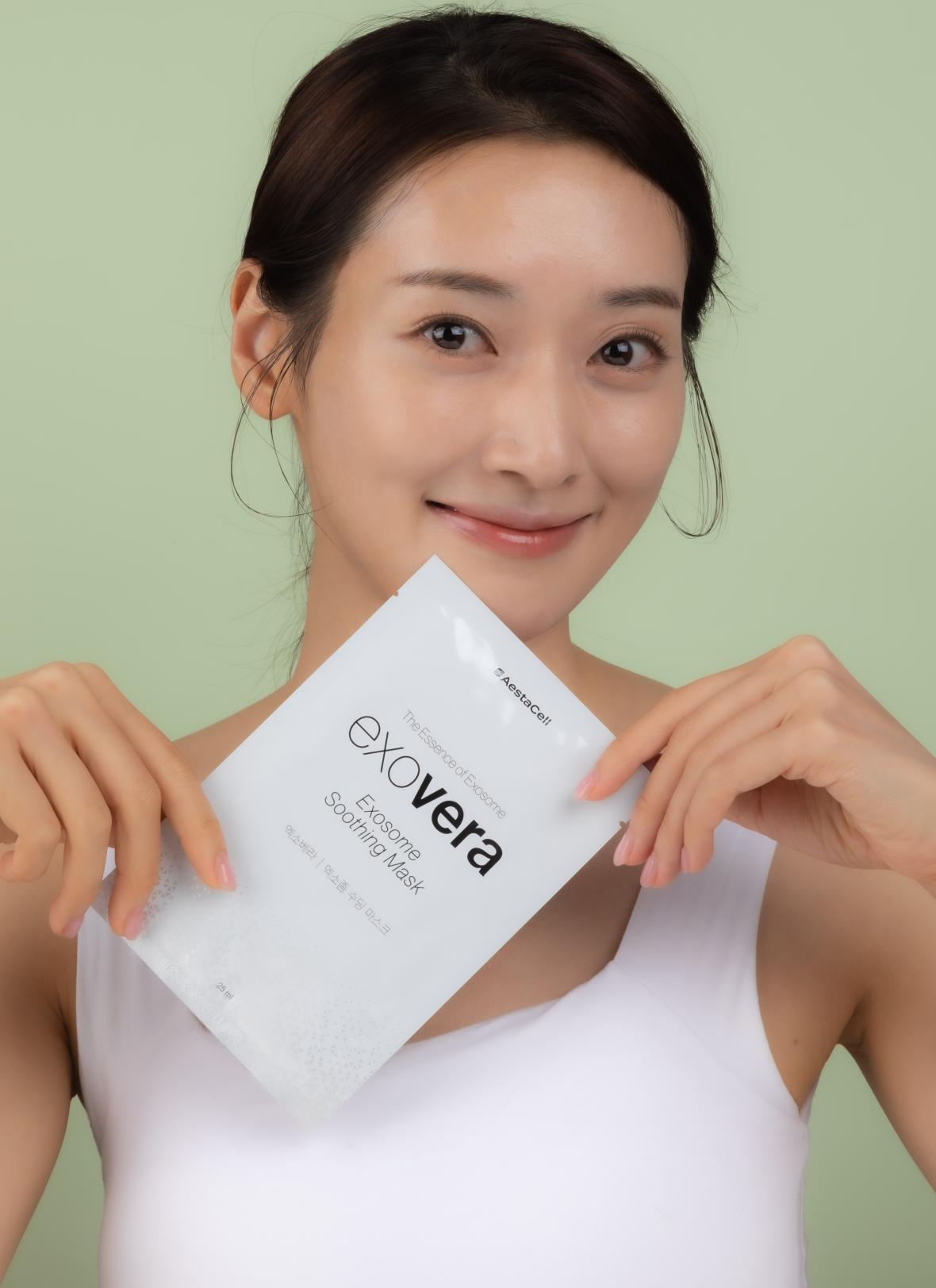 Exovera Exosome Soothing Mask view 3